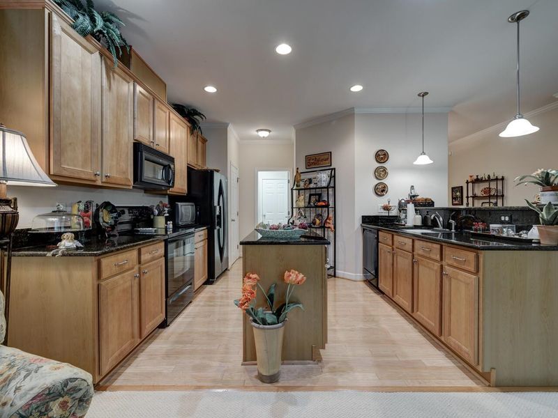 3101 Imperial Oaks Dr, Raleigh, NC 27614