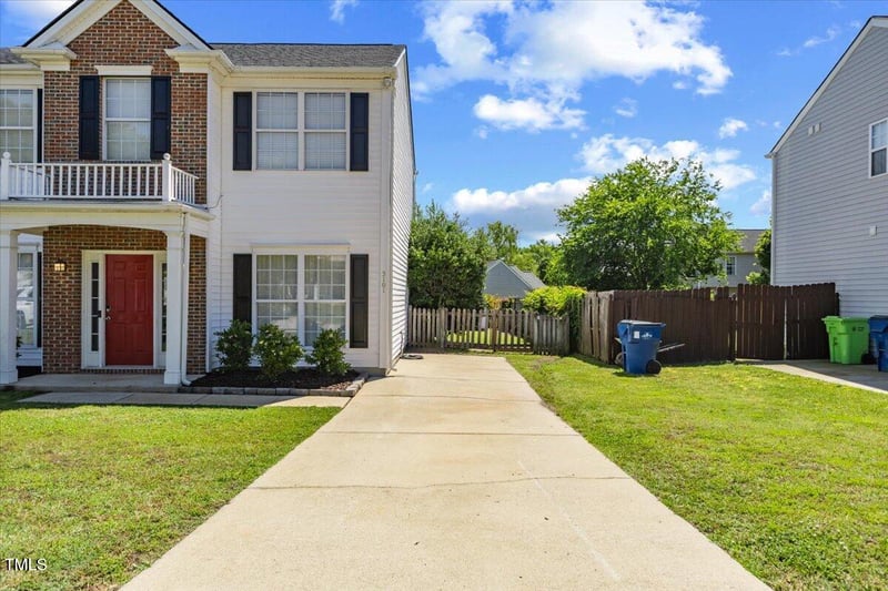 3101 Riverbrooke Dr, Raleigh, NC 27610