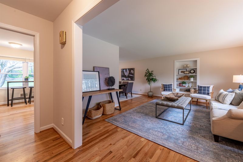 3101 Sherry Dr, Raleigh, NC 27604