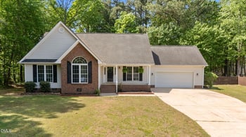 3101 Windmere Dr, Sanford, NC 27330