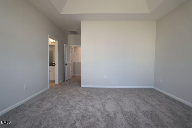 3102 Cathedral Comb Dr #239, Apex, NC 27502