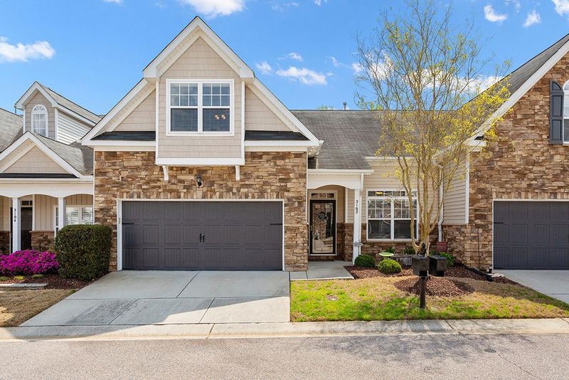 3102 Fortress Gate Dr, Raleigh, NC 27614