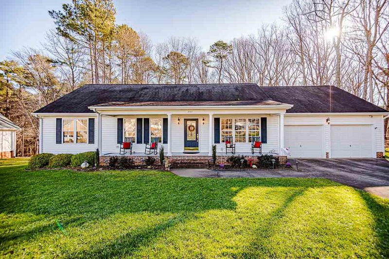3102 Windmere Dr, Sanford, NC 27330