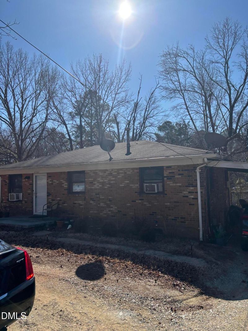 3103 Dearborn Dr, Durham, NC 27704