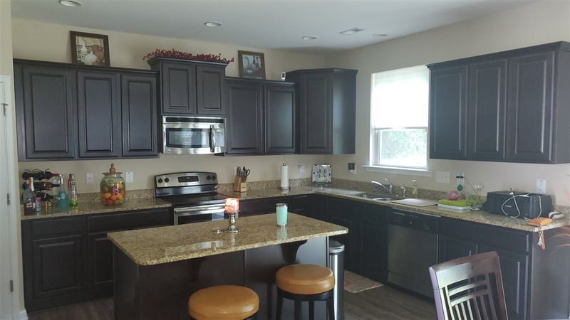 3103 Guiding Light Rd, Raleigh, NC 27610
