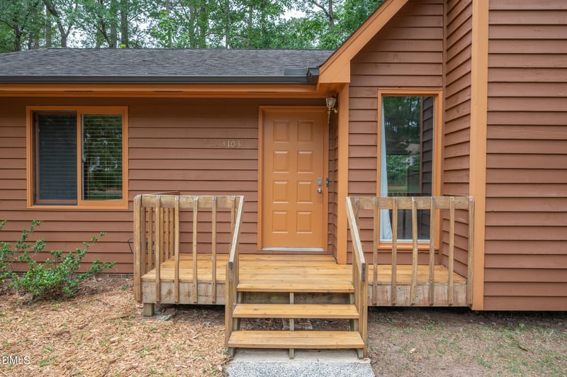 3103 Hornbuckle Pl, Durham, NC 27707
