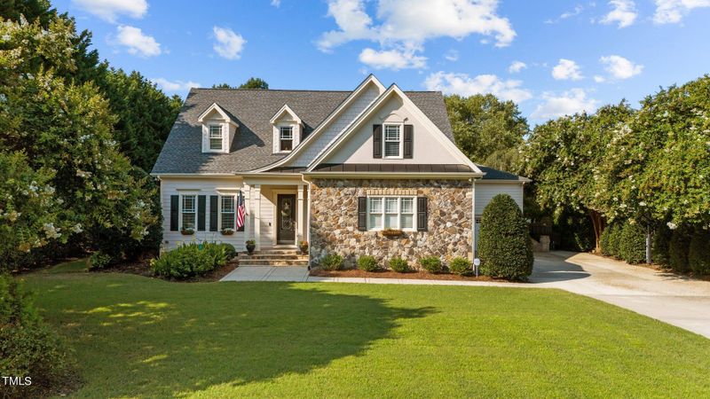 3103 Whitehart Ln, Apex, NC 27539