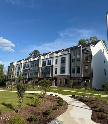 3104 Kempthorne Rd, Cary, NC 27519