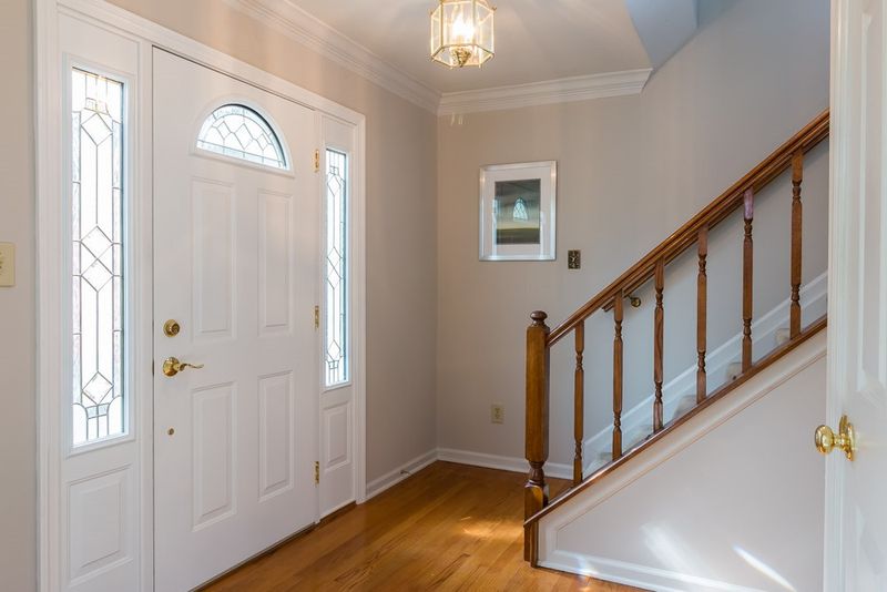 3104 Plaza Pl, Raleigh, NC 27612