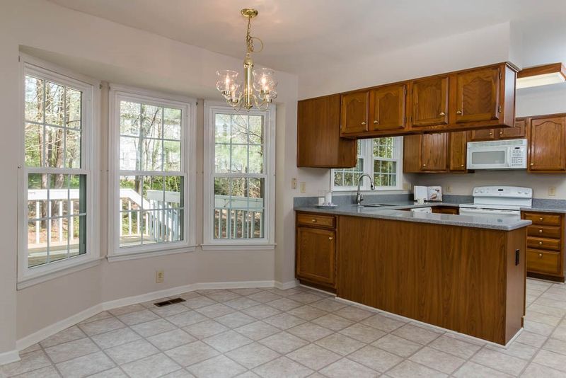 3104 Plaza Pl, Raleigh, NC 27612