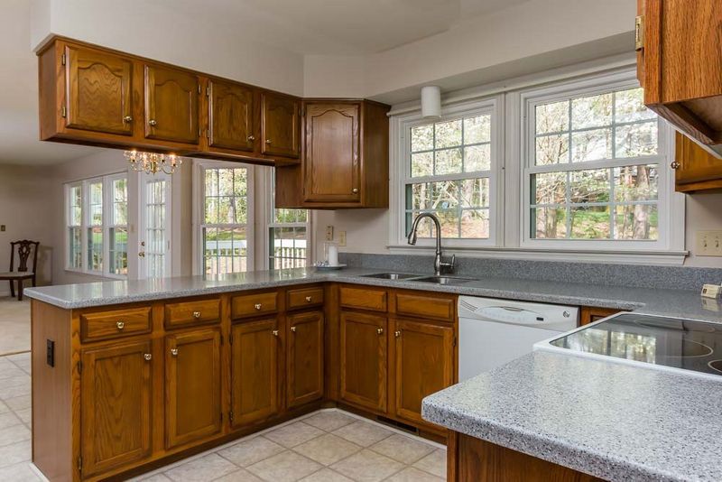 3104 Plaza Pl, Raleigh, NC 27612