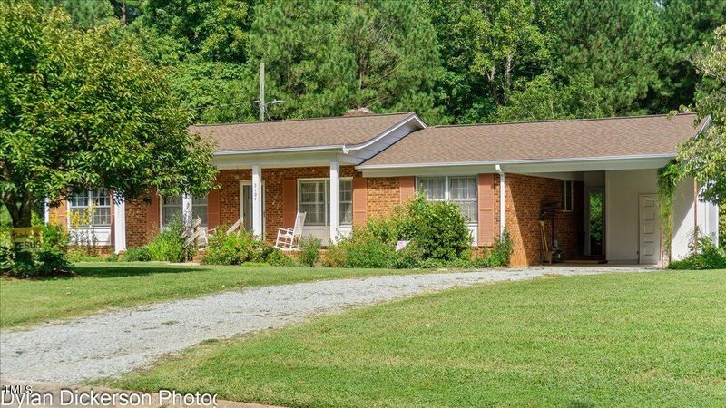 3104 Rosebriar Dr, Durham, NC 27705