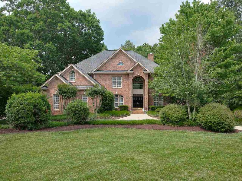 3104 Twin Leaf Dr, Raleigh, NC 27613