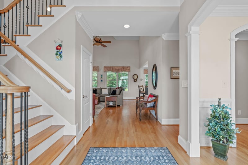 3104 Whitehart Ln, Apex, NC 27539