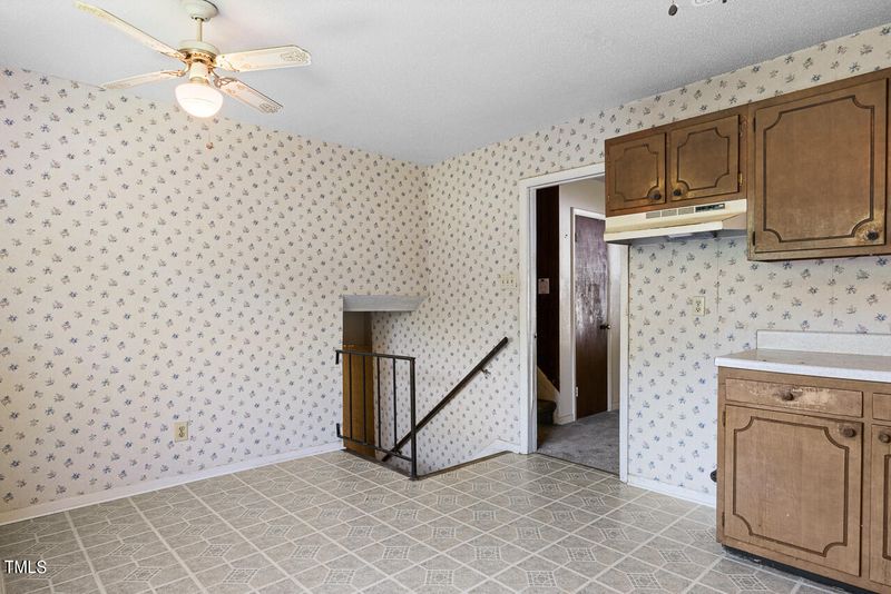3105 Berry Ct, Raleigh, NC 27610