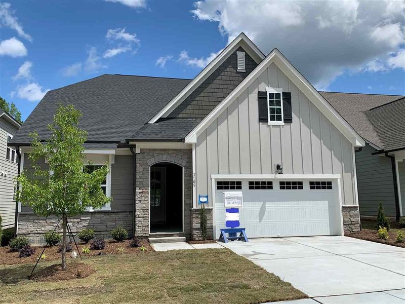 3105 Mavisbank Cir, Apex, NC 27502