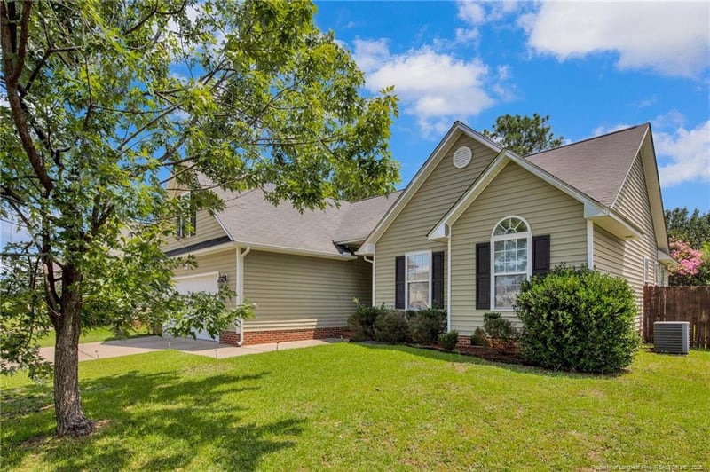3105 Totley Dr, Fayetteville, NC 28306