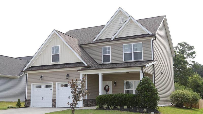 3106 Lacewing Dr, Zebulon, NC 27597