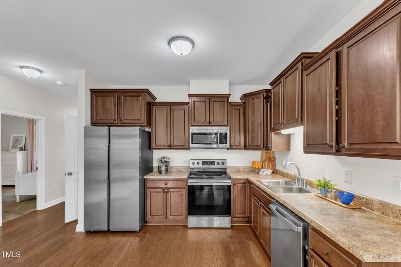 3106 Royal Deeside Ct, Zebulon, NC 27597