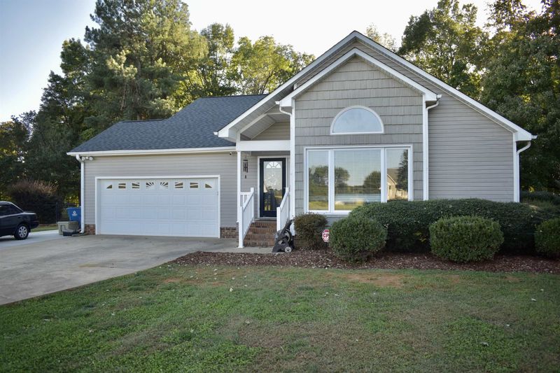 3106 Windfield Ridge Dr, Burlington, NC 27215