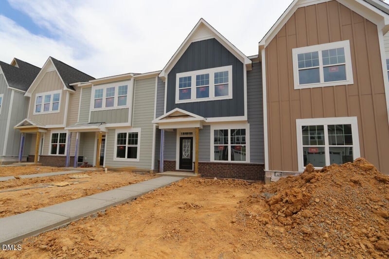 3107 Cathedral Comb Dr, Apex, NC 27502