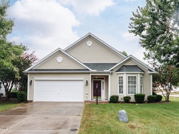 3107 Heritage Pines Dr, Cary, NC 27519