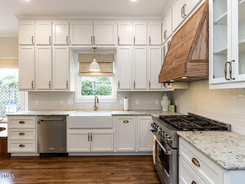 3108 Agecroft Rd, Raleigh, NC 27608