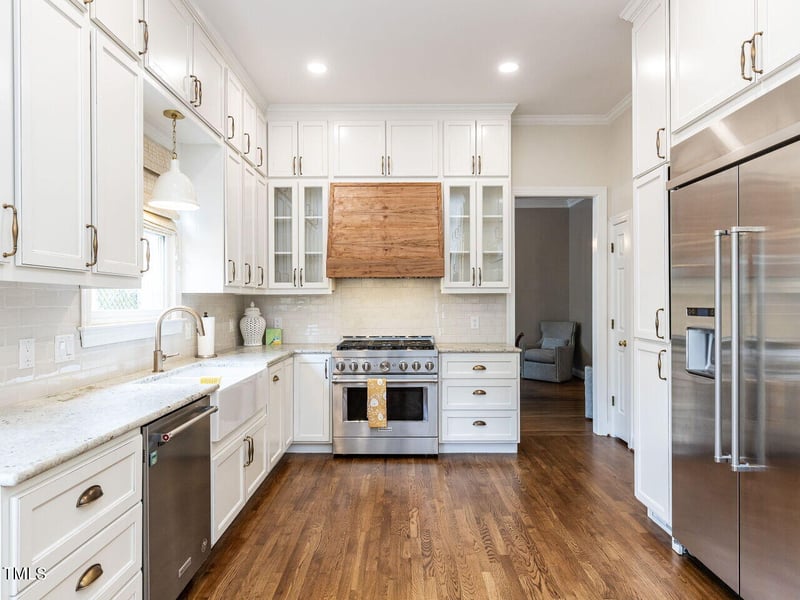 3108 Agecroft Rd, Raleigh, NC 27608