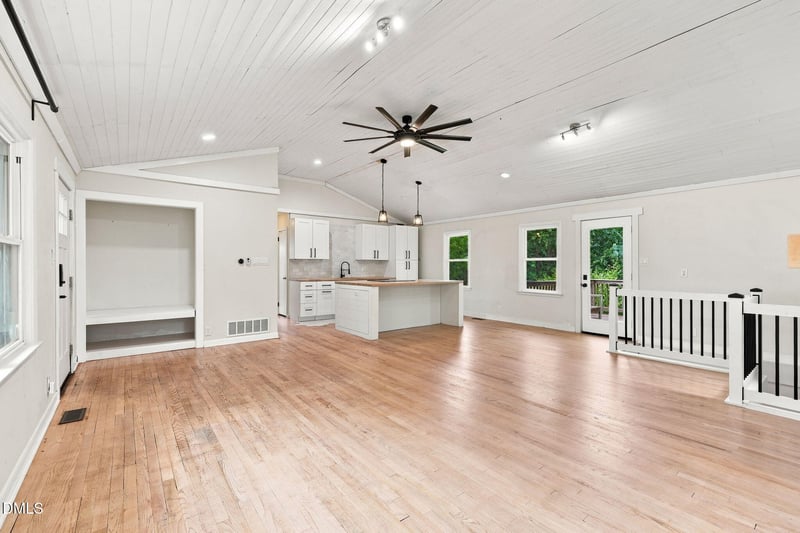 3108 Brentwood Rd, Raleigh, NC 27604