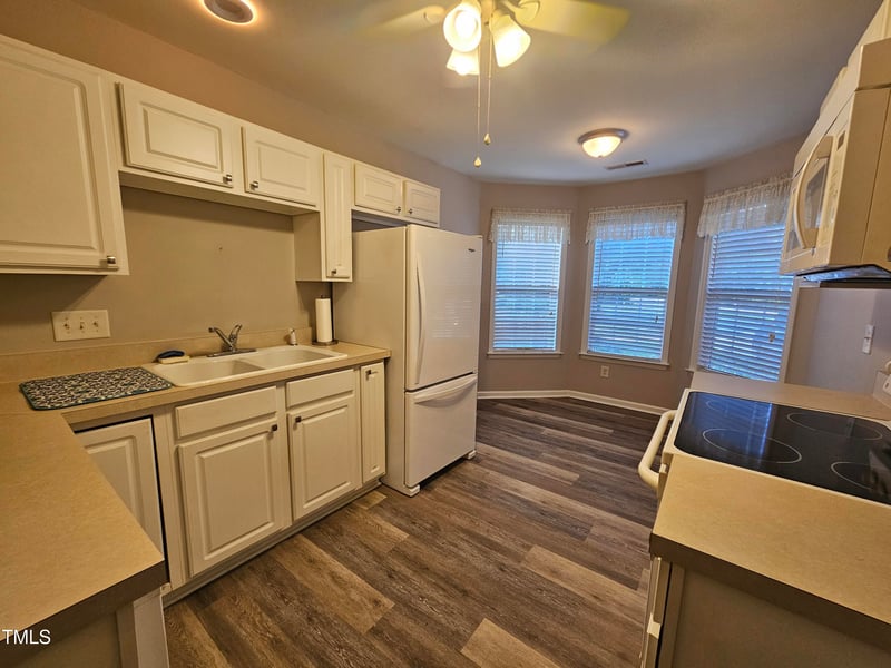 3108 Old Craig Ct, Mebane, NC 27302