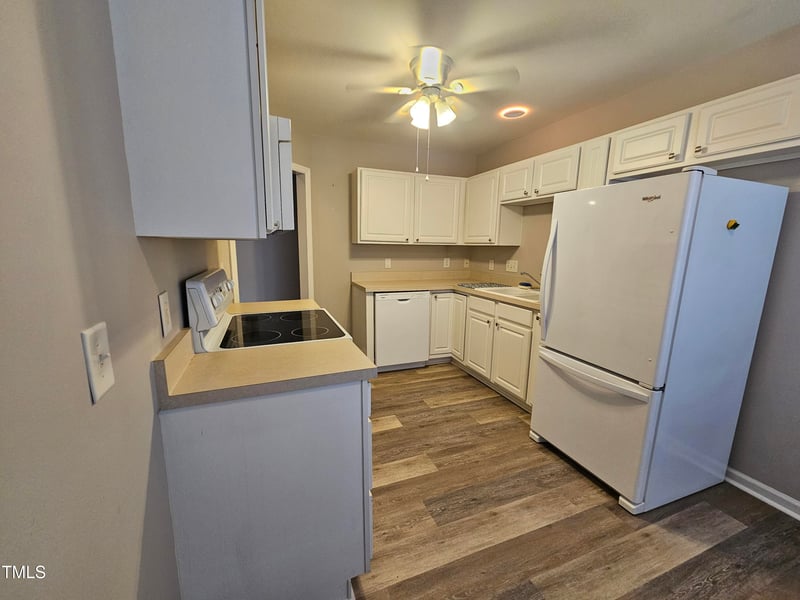 3108 Old Craig Ct, Mebane, NC 27302