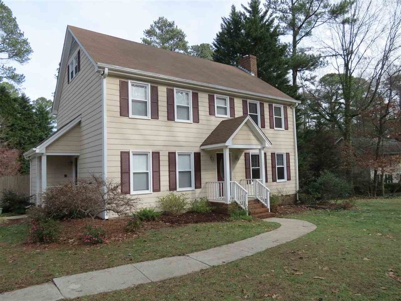 3108 Rutledge Ct, Raleigh, NC 27613