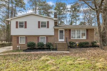 3108 Selkirk Pl, Raleigh, NC 27604