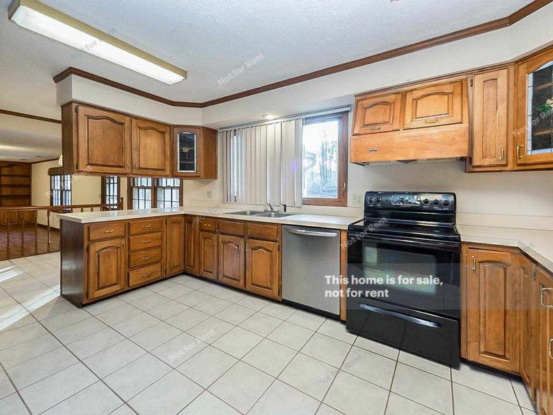 3109 Beane Dr, Raleigh, NC 27604