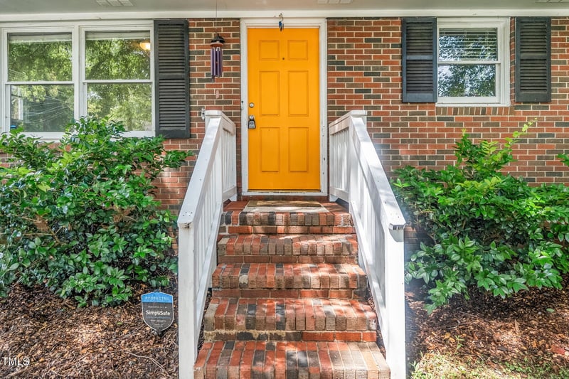 3109 Crandon Ln, Raleigh, NC 27604