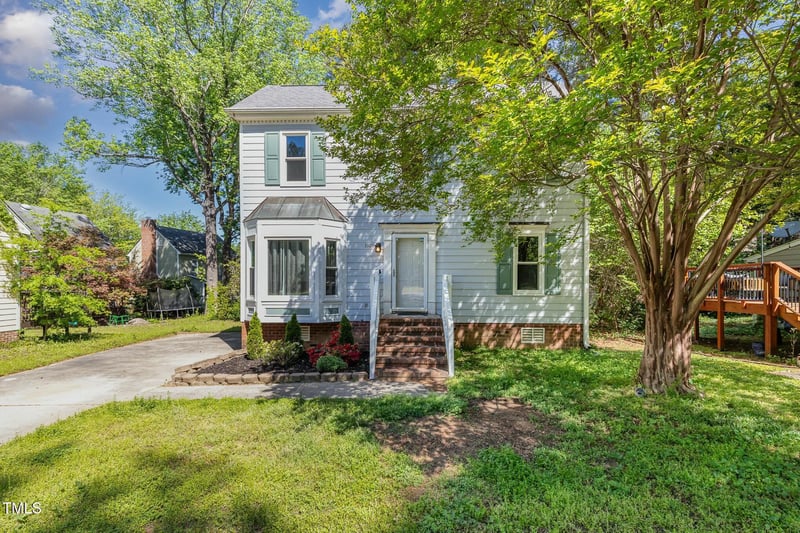3109 E Folkestone Pl, Raleigh, NC 27604