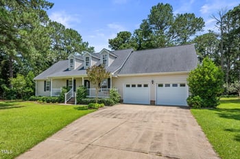 3109 Gold Dust Ln, Willow Springs, NC 27592