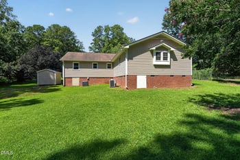 3109 Parkwood Dr, Sanford, NC 27332