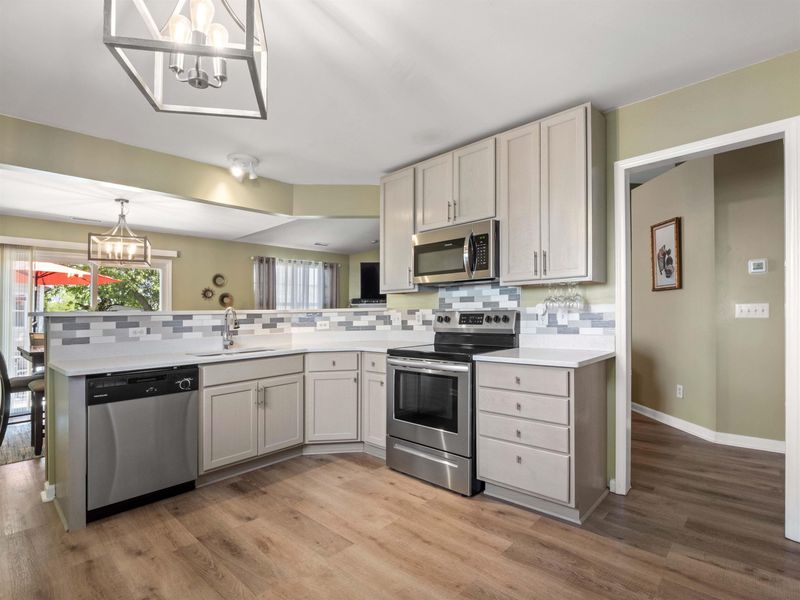 3109 Riverbrooke Dr, Raleigh, NC 27610
