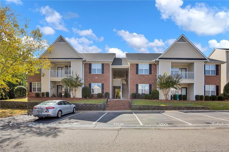 3109 Wisteria Ln #204, Fayetteville, NC 28314