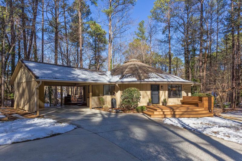 311 Azalea Dr, Chapel Hill, NC 27517