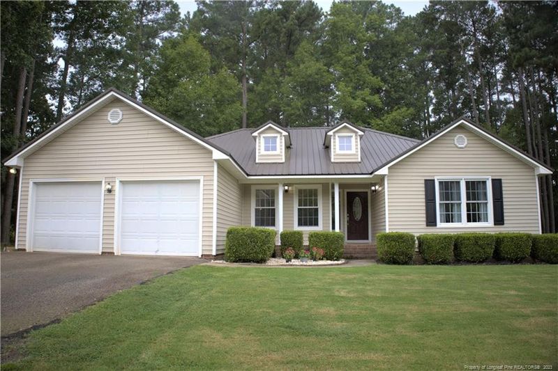 311 Brookfield Cir, Sanford, NC 27330