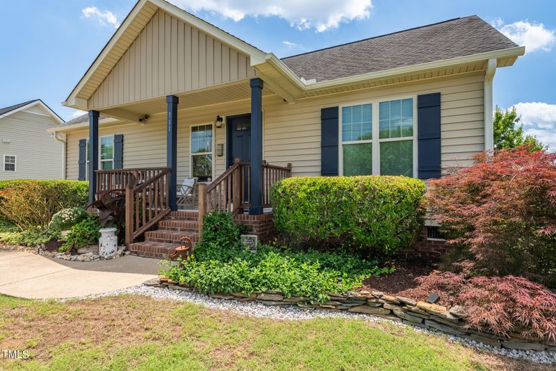 311 Central St, Clayton, NC 27520