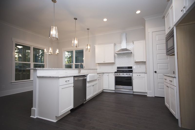 311 Chandler Rd, Durham, NC 27703