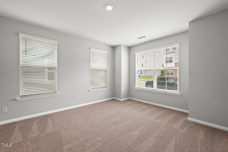 311 Chesapeake Commons St #101, Garner, NC 27529