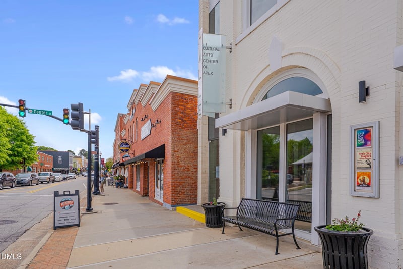 311 Culvert St, Apex, NC 27502