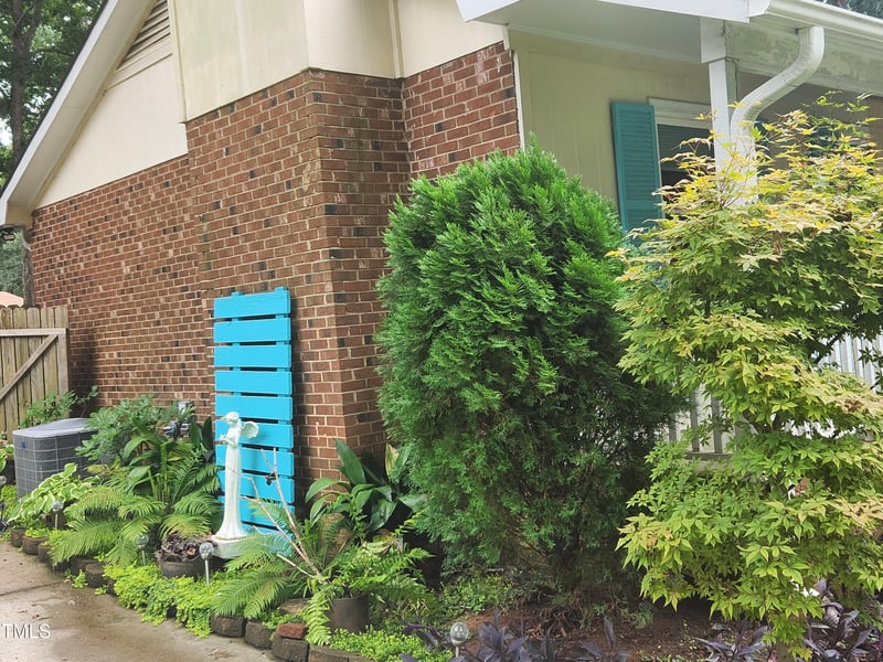 311 Dunhagan Pl, Cary, NC 27511