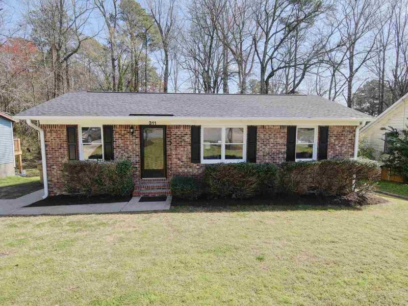 311 Durham St, Clayton, NC 27520