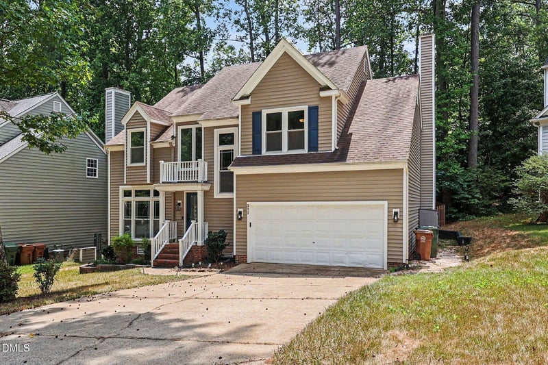 311 Durington Pl, Cary, NC 27518