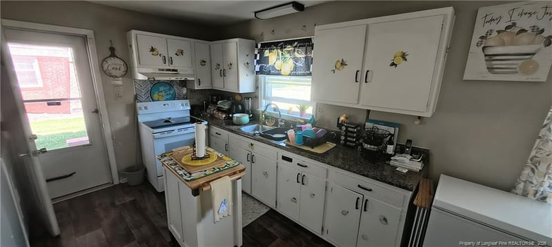 311 Glen Canyon Dr, Fayetteville, NC 28303